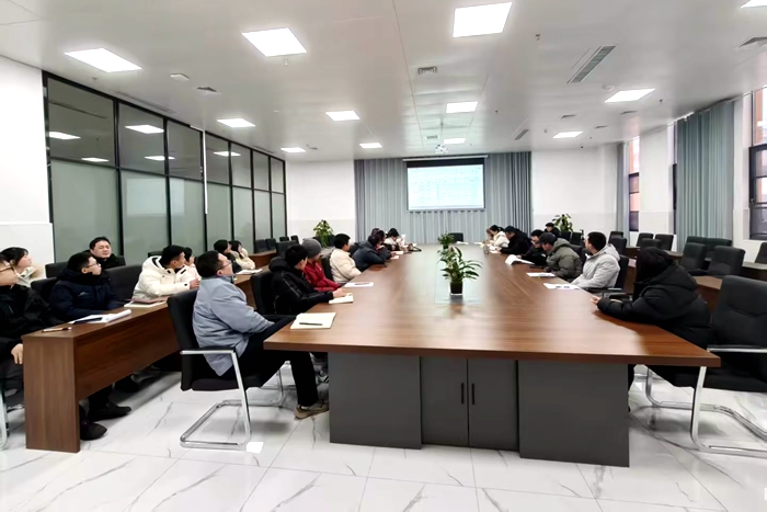 8e7ae7df-ee43-4a38-b9aa-b8c740fcfbad