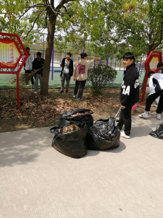 F938D4A697CBADF2E67F1A4FEC71F5CD